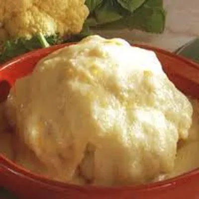 Cavolfiore intero fritto, una delizia croccante e saporita