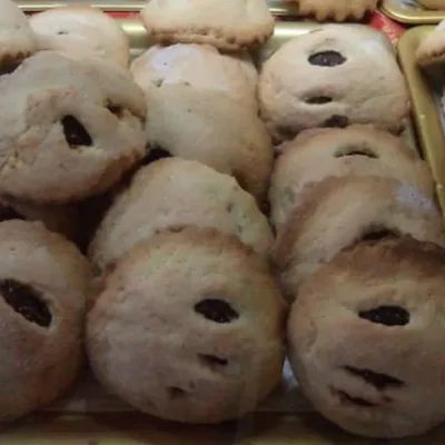 Cuffiteḍḍi di Calascibetta: i dolci di fichi e mandorle delle feste natalizie