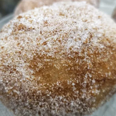 Iris fritta con ricotta: il dolce palermitano per eccellenza