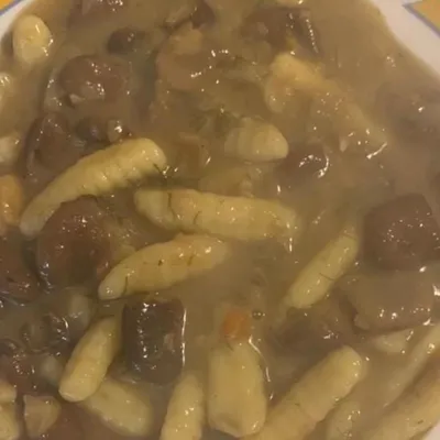 Lolli con le fave: il sapore autentico di Modica in tavola