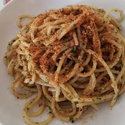 Pasta con bottarga di tonno