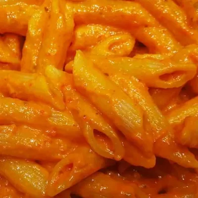 Pasta con i peperoni: un classico siciliano dai colori vivaci