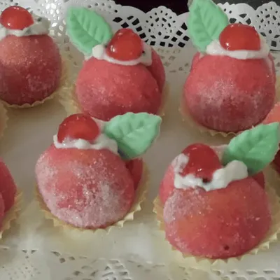 Pesche dolci con ricotta: il gioiello della pasticceria siciliana