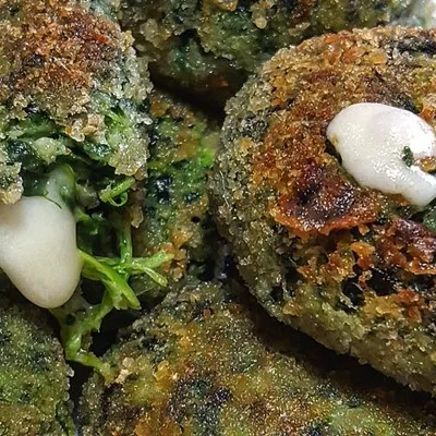 Polpette di spinaci: un antipasto appetitoso o uno spuntino da pic-nic