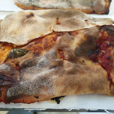 Scaccia ragusana: Un viaggio nei sapori autentici della sicilia