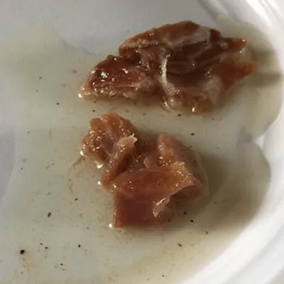 Tunnina salata con olio extravergine di oliva: Un antipasto siciliano da gustare