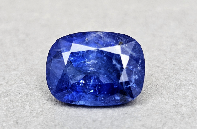 Blue Sapphire (Neelam)