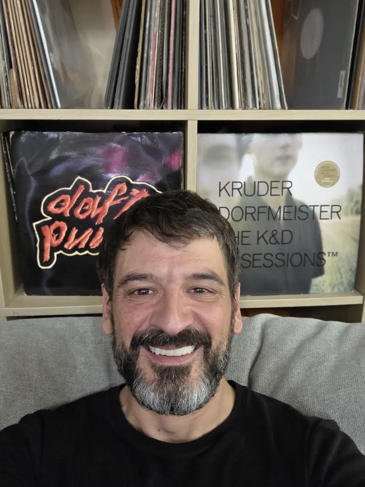 MOOG HISTORY: Frigolum aka Marc Frigola (62HZ) + Uroz