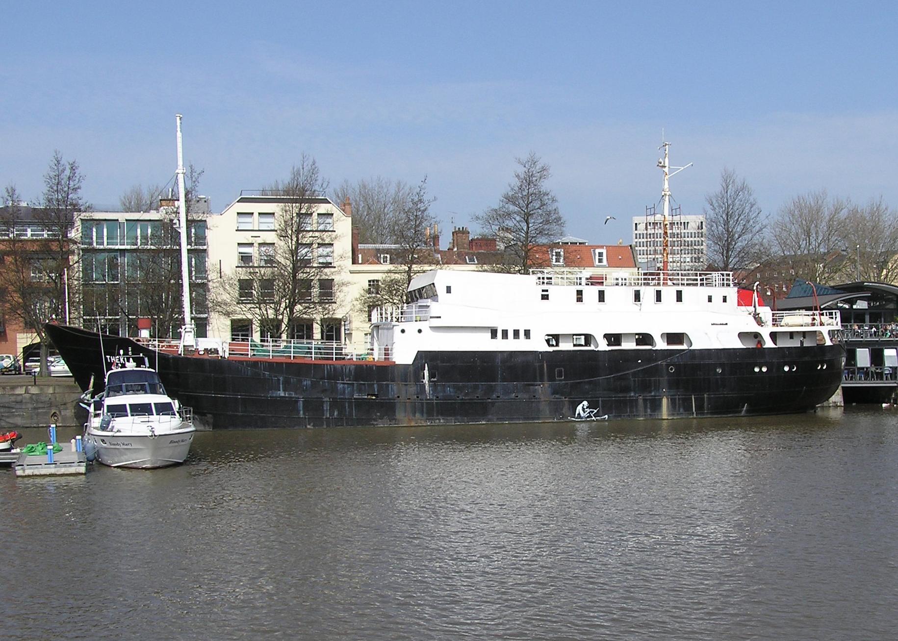 Thekla lleva décadas integrado en la vida musical de Bristol. Foto: Adrian Pingstone / Wikimedia Commons, dominio público.