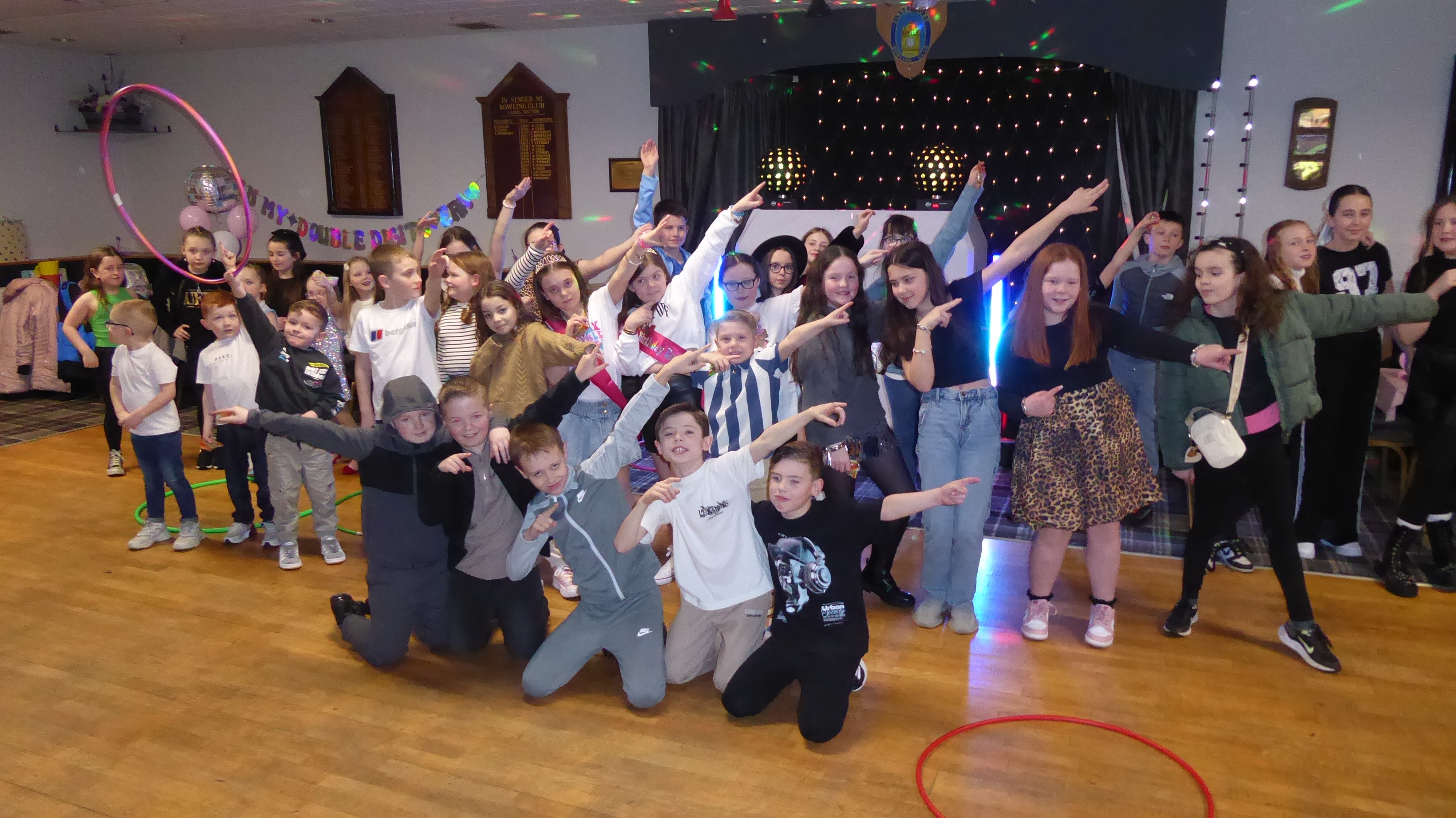 loads-of-kids.jpg
