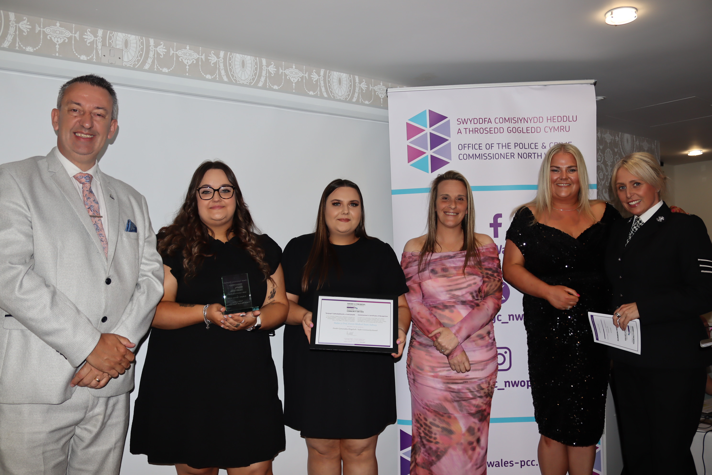 pcc-community-awards-2025-hafan-y-dref-events-medical-team-saltney-4.jpg