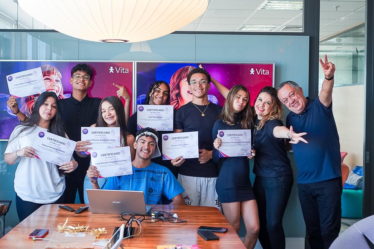 Pessoas em treinamento de capacitação do Projeto Start