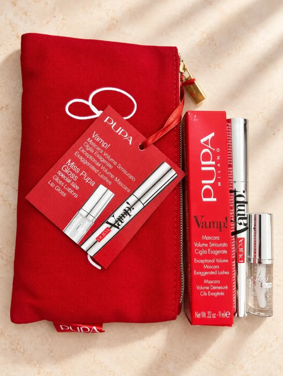 Set Pupa: Mascara Waterproof Lash Defining Vamp! Extra Black, 9 ml + Pupa Lip Gloss, 1,5 ml + Red Pouch 