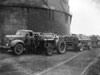 Collecting coal gas.