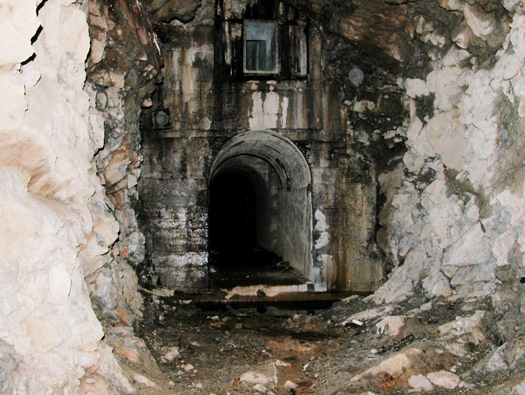 Castel Vendon,  Batterie Française Tourville, (Souterrain).