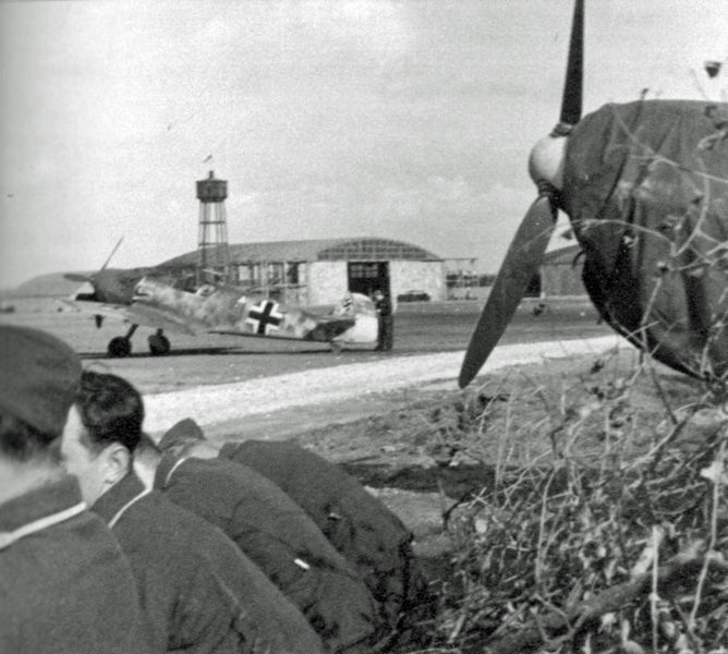 Wn221a (Stp221) Defence ouest du terrain de Querqueville