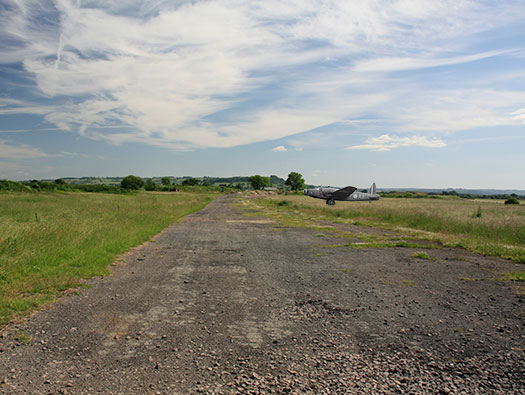 RAF Long Marston, Airfield