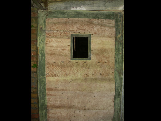 RAF Long Newnton, Decontamination Building
