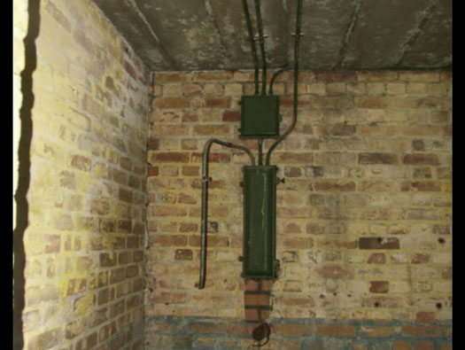 RAF Long Newnton, Decontamination Building