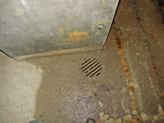 RAF Long Newnton, Decontamination Building