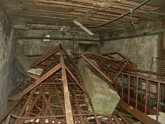 RAF Long Newnton, Decontamination Building