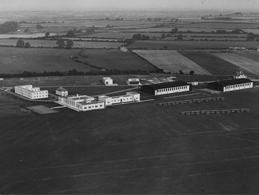 Bristol Aeroplane Co. Yatesbury 
  
  No.10 Elementary and Reserve Flying Training School