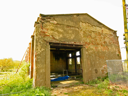 Bristol Aeroplane Co. Yatesbury 
  
  No.10 Elementary and Reserve Flying Training School