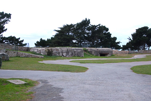 Z.14 & Z.13 R105b Bunkers and Grass Ramp