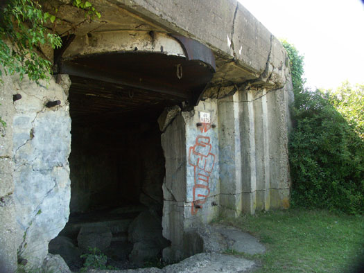 Vill013 Benerville, H.K.B.  Canisy 
  Batterie 2./H.K.A.A. 1255