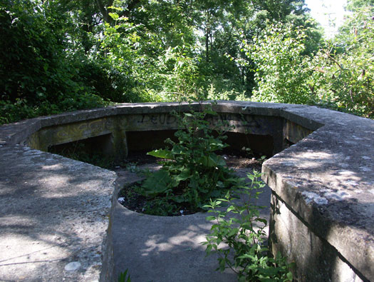 Vill013 Benerville, H.K.B.  Canisy 
  Batterie 2./H.K.A.A. 1255