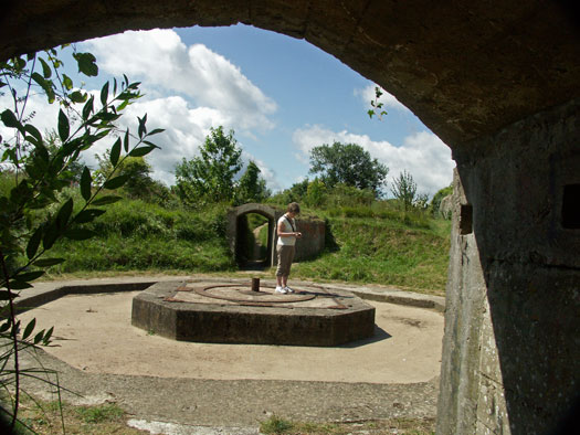 Vill013 Benerville, H.K.B.  Canisy 
  Batterie 2./H.K.A.A. 1255