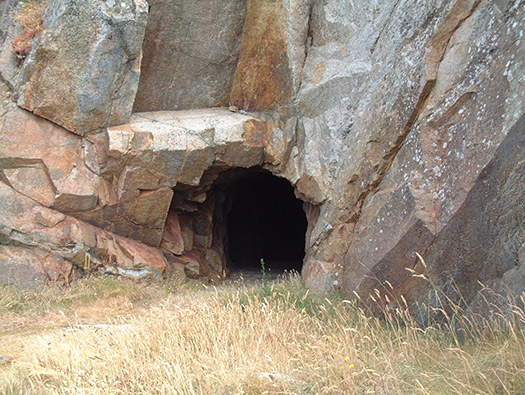 Wn203 Pointe du Brick Tunnel