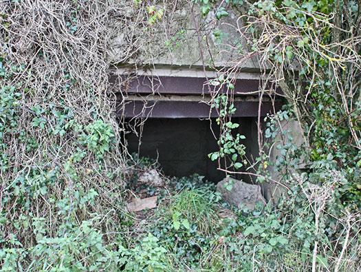 StP84 Maisy -  Batterie 'Brasilia', La Martinére
  Part 1