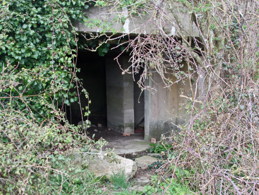 StP84 Maisy -  Batterie 'Brasilia', La Martinére
  Part 1