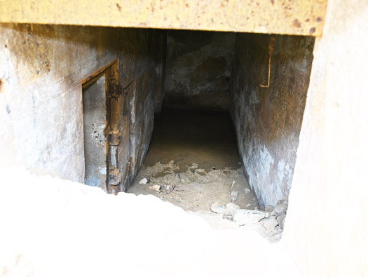 StP84 Maisy - Batterie 'Brasilia', La Martinére
  Part 2