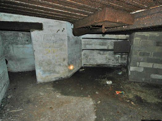 StP255 Fort du Roule M.K.B Interior