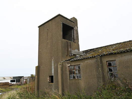 RAF Macmerry
  dispersed   sites to the south.
