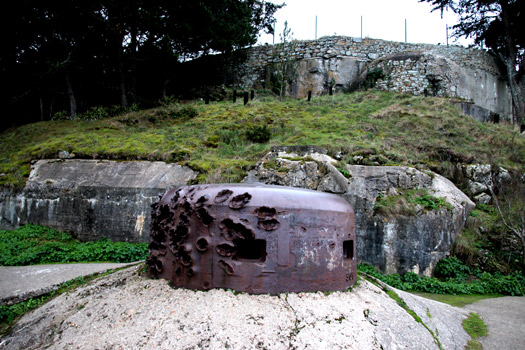 Ra230 Fort de la Cite d'Aleth. Outside the wall.