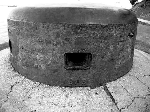 Ra230 Fort de la Cite d'Aleth. Outside the wall.
