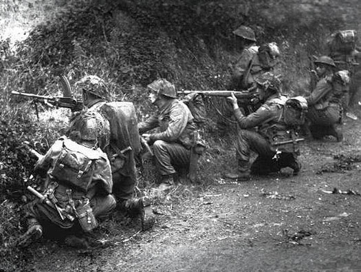 Wn17 de Colleville "Hohe 61" [Hillman], K.V.U.Gr Riva-Bella, K.V.Gr Caen, KVAH1, AOK7.  1st Battalion, Suffolk Regiment.   D-Day, 6 June 1944 Video.