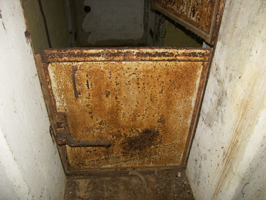 Ro425 ´Kora´, Ro429 'Korola', Ro424 'Käthe', 
K.V.Gr Süd Ile de Ré, 
KVA D, A.O.K.1, Vendée.