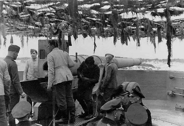Ro425 ´Kora´, Ro429 'Korola', Ro424 'Käthe', 
K.V.Gr Süd Ile de Ré, 
KVA D, A.O.K.1, Vendée.