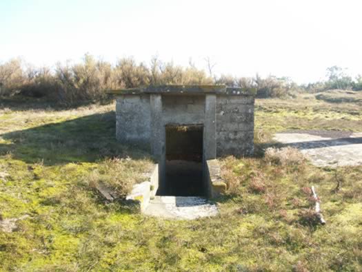 Ro425 ´Kora´, Ro429 'Korola', Ro424 'Käthe', 
K.V.Gr Süd Ile de Ré, 
KVA D, A.O.K.1, Vendée.