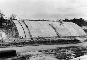 'E' shed under construction.