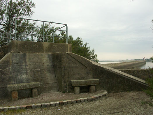 StP111 
  Port de St-Vaast