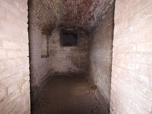 Alderney W 1 StP 'Türkenburg', Victorian Magazine