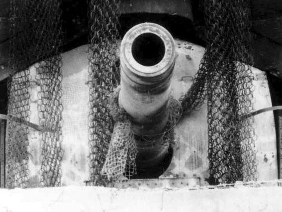 Re303 MKB 'Graf Spee'.