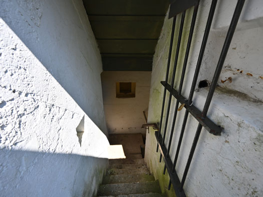 Wn17 de Colleville ("Hohe 61") [Hillman],
R806/SK Command Bunker