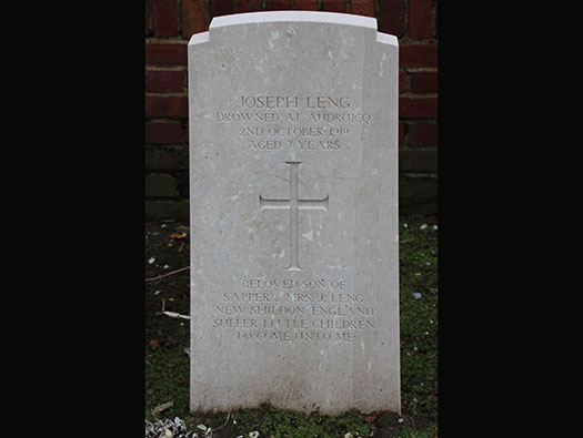 Les Baraques Military Cemetery CWGC