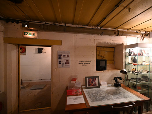 Wn17 de Colleville ("Hohe 61") [Hillman],
R806/SK Command Bunker